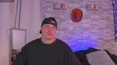 Connor Smith online show from November 12, 1:50 am