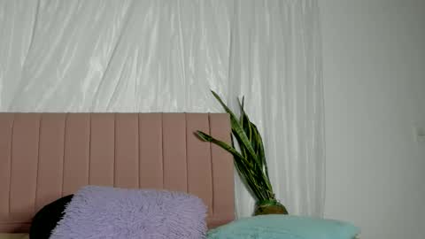 conyabril online show from March 21, 12:43 pm