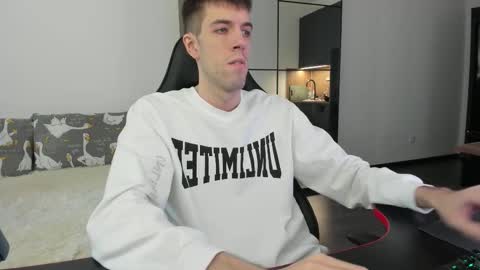 cookies_boys online show from February 16, 12:45 pm