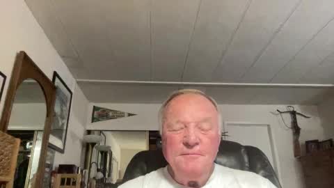 cookoosnest online show from September 26, 3:21 am