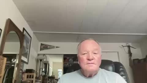 cookoosnest online show from October 12, 3:11 pm