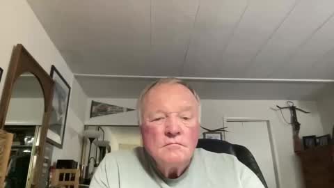 cookoosnest online show from October 30, 5:53 am