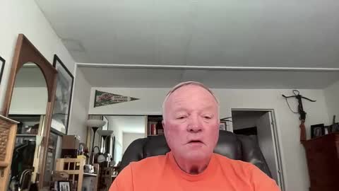 cookoosnest online show from May 17, 4:36 pm