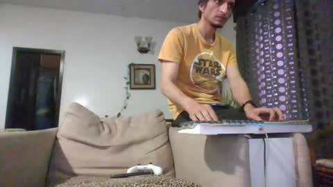 Cool2Buddies online show from May 5, 1:35 am