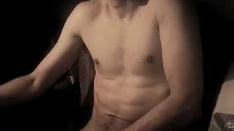 Snapshot of coolmementox chatting on January 21, 10:41 pm ChoveEnArrakis online show from January 21, 10:41 pm