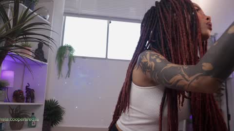 Snapshot of cooper_reds chatting on January 17, 5:08 pm ROSELL 3 online show from January 17, 5:08 pm