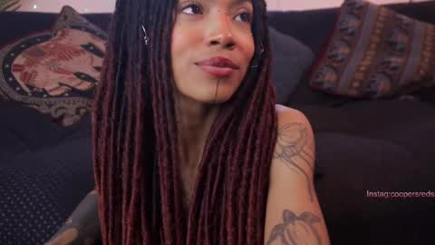 Snapshot of cooper_reds chatting on February 22, 4:30 pm ROSELL 3 online show from February 22, 4:30 pm