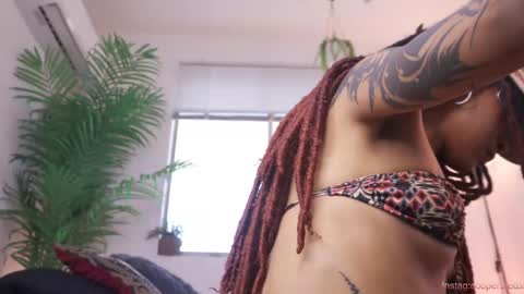 Snapshot of cooper_reds chatting on March 8, 5:33 pm ROSELL 3 online show from March 8, 5:33 pm