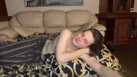 Snapshot of cooperfuzz chatting on April 3, 9:57 pm Nick online show from April 3, 9:57 pm