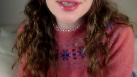 Snapshot of copperpearl chatting on December 9, 1:45 pm CopperPearl online show from December 9, 1:45 pm