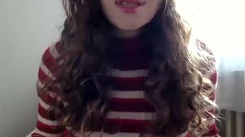 Snapshot of copperpearl chatting on December 21, 10:50 am CopperPearl online show from December 21, 10:50 am