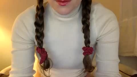 Snapshot of copperpearl chatting on January 28, 4:52 pm CopperPearl online show from January 28, 4:52 pm