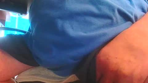 Snapshot of coquin375 chatting on December 1, 7:24 am coquin375 online show from December 1, 7:24 am