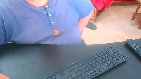 Snapshot of coquin375 chatting on December 18, 11:49 am coquin375 online show from December 18, 11:49 am