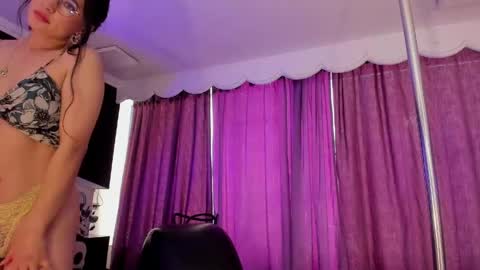 Coral  online show from May 7, 5:29 pm