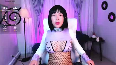 Snapshot of coralinericce_ chatting on October 1, 1:44 am Coral Stefani online show from October 1, 1:44 am