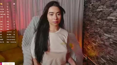 coralwells online show from April 26, 5:38 am