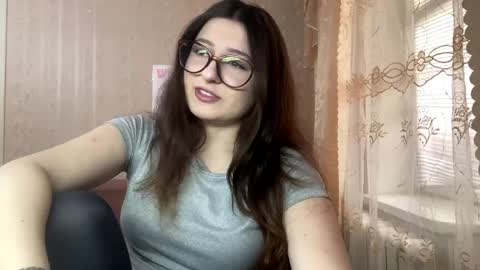 Snapshot of coreycorcoran chatting on April 30, 12:11 pm Elisheva online show from April 30, 12:11 pm
