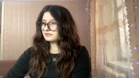 Snapshot of coreycorcoran chatting on May 8, 11:59 am Elisheva online show from May 8, 11:59 am