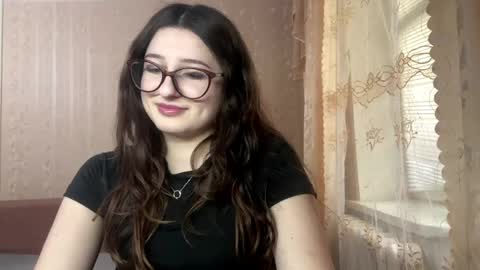 Snapshot of coreycorcoran chatting on May 11, 10:32 am Elisheva online show from May 11, 10:32 am
