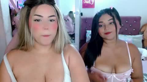 corina online show from December 3, 8:28 pm