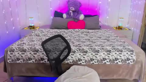 Corin Soto online show from April 9, 6:13 am