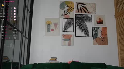 Snapshot of corni__ chatting on December 4, 10:18 pm Im Cornelia FANSLY free telegram INSTA online show from December 4, 10:18 pm