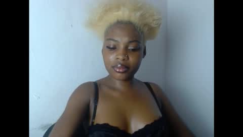 cornxcunt online show from November 2, 4:09 pm