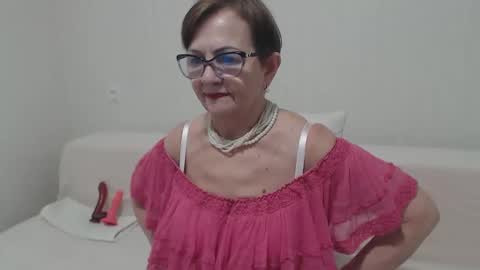 Snapshot of corssika chatting on January 20, 10:15 pm corssika online show from January 20, 10:15 pm