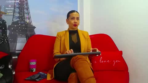 cortney tayler online show from September 19, 1:12 pm