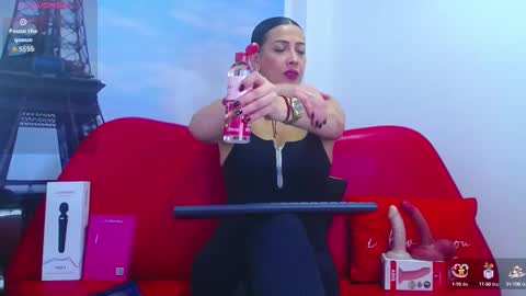 cortney tayler online show from October 4, 12:14 pm