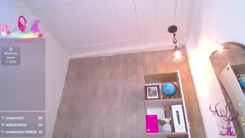 cortney tayler online show from October 28, 7:49 pm