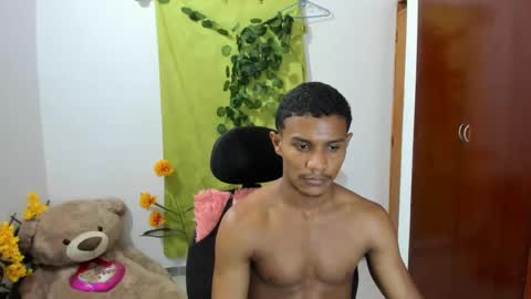 Ethan  online show from January 20, 11:10 pm