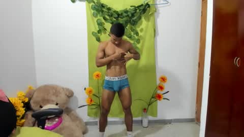 Ethan  online show from February 9, 12:49 am