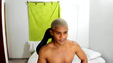 Ethan  online show from May 16, 5:45 pm