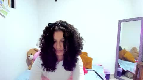 Lunita online show from October 5, 4:16 pm