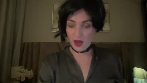 cosmo_blondiee online show from September 25, 7:17 pm