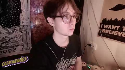 Snapshot of cosmonudes chatting on November 20, 9:03 pm Barry online show from November 20, 9:03 pm