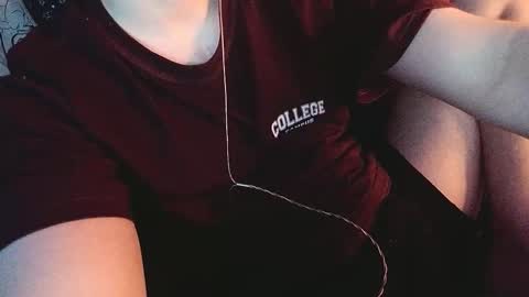 Snapshot of cosmonudes chatting on January 19, 1:48 pm Barry online show from January 19, 1:48 pm