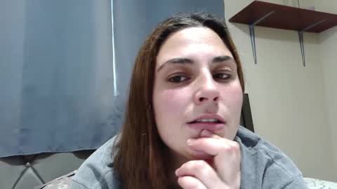 Snapshot of cottagewhore27 chatting on October 2, 11:34 pm cottagewhore27 online show from October 2, 11:34 pm