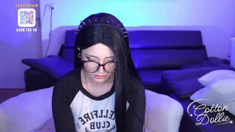 Snapshot of cotton_dollie chatting on May 28, 11:51 am Dollie online show from May 28, 11:51 am