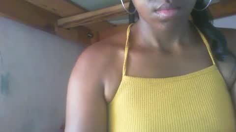 couleur_vanille online show from December 26, 5:58 am