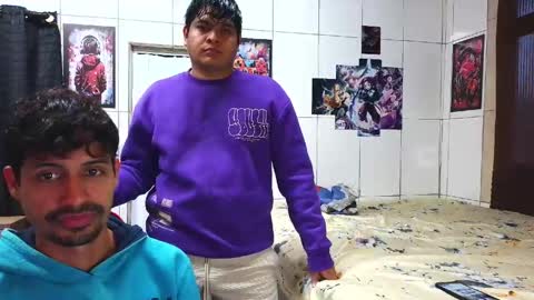 Jonathan  Jhonaz online show from May 14, 8:37 pm