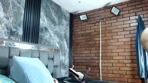 Snapshot of couple_gold69 chatting on March 25, 9:04 am Andrea and Scott online show from March 25, 9:04 am