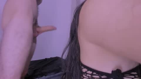 Couple sexxo online show from October 16, 3:18 am