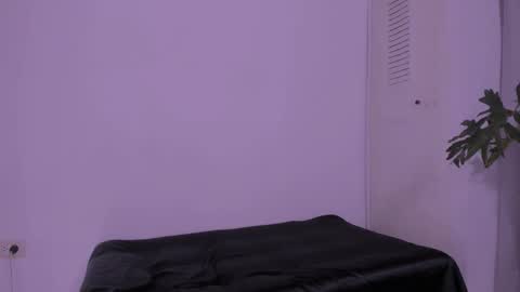 Couple sexxo online show from October 19, 2:34 am