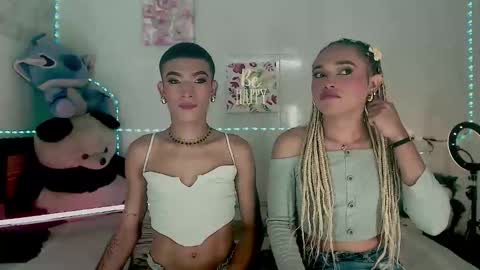 ALEXA  KIM online show from September 25, 8:45 pm