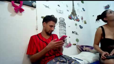 coupleeswetthott online show from February 26, 4:28 pm