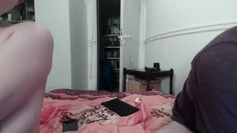 coupleforyou23 online show from December 19, 12:02 am