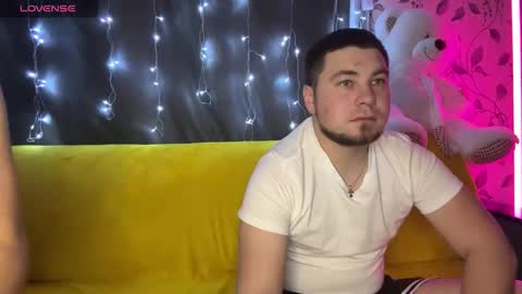 Emily  Ryan online show from November 27, 8:55 pm